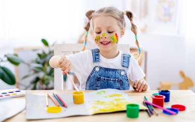 Kreativní tvoření pro děti: tipy na doma i po škole
