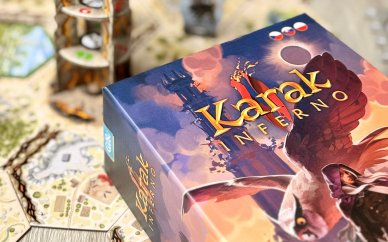 Přichází peklo – rozšíření Karak 2: Inferno přináší do oblíbené rodinné hry dlouho očekávanou kooperaci, sólo režim i další novinky!