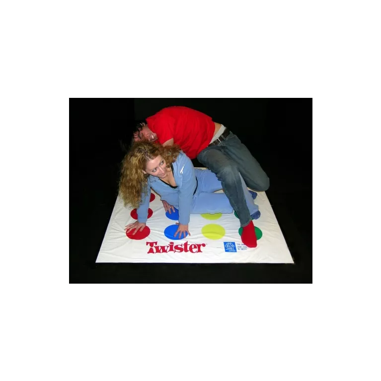                            Twister                        