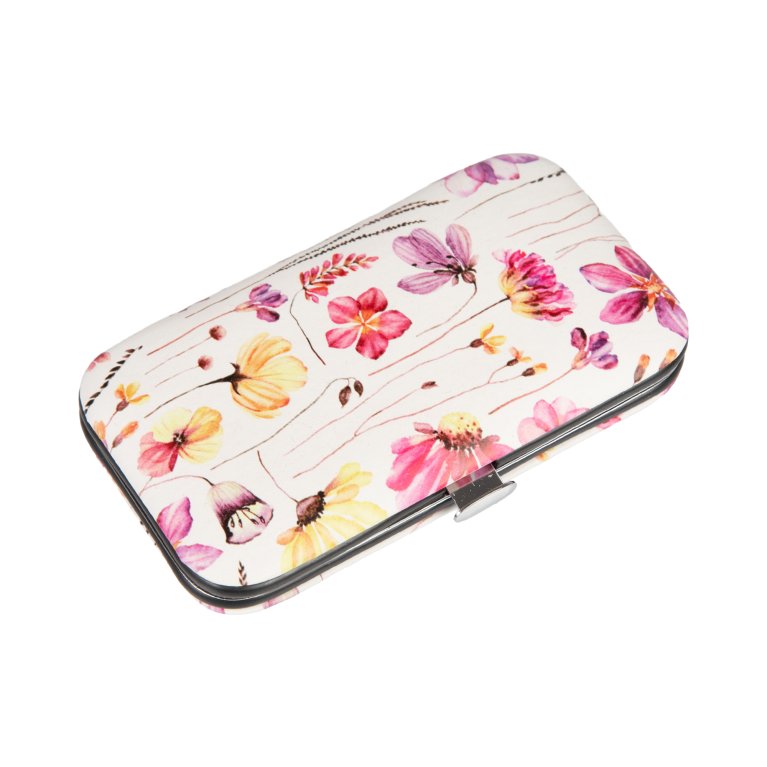                             Manikúry                        